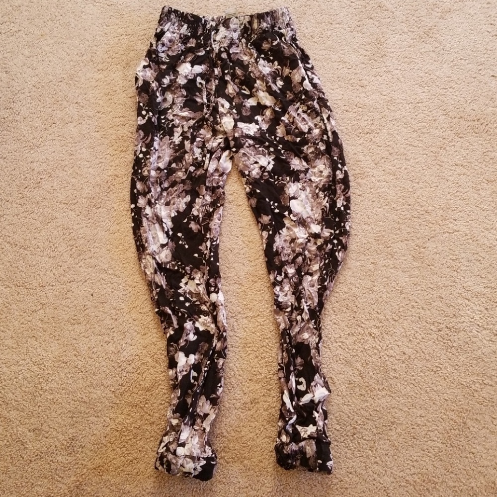 Jumper pants